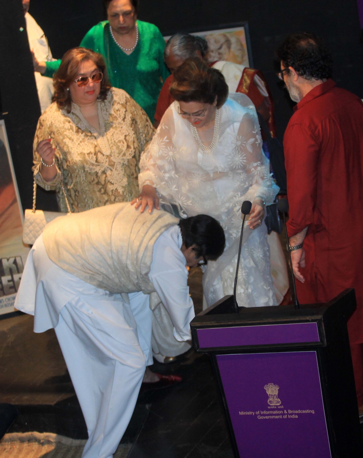 Shashi Kapoor Receives Dadasaheb Phalke Award