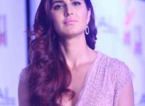 Katrina Kaif's Red Hair Avatar in 'Fitoor'