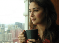 Rare Picture of Madhuri Dixit Nene