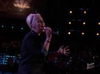 Meghan Linsey performing