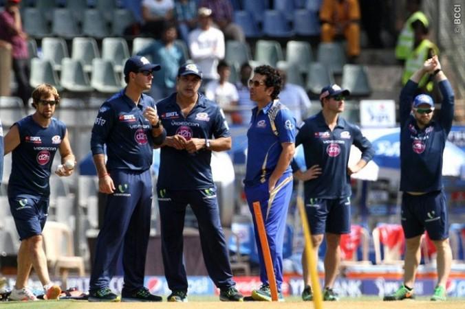 The Mumbai Indians think-tank will hope their plans come to fruition against SRH in this vital IPL 2015 game Jonty Rhodes Ricky Ponting Robin Singh Sachin Tendulkar Mumbai Indians