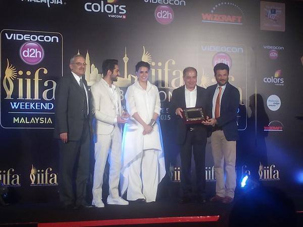 Ayushmann Khurrana, Neha Dhupia, Anil Kapoor at the IIFA 2015 press conference