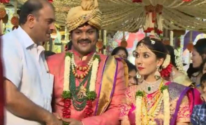 Telugu Actor Manchu Manoj and Pranathi Reddy Wedding. Manchu Manoj Wedding