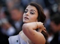 Cannes Film Festival 2015: Glamorous Aishwarya Rai Bachchan Charms the Red Carpet in Ralph & Russo