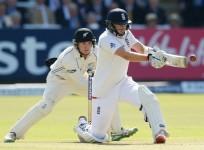 Joe Root England BJ Watling New Zealand
