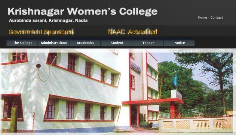 Manabi, a transgender, will be charged as the principal of Krishnagar Women's College Manabi, a transgender, will be charged as the principal of Krishnagar Women's College