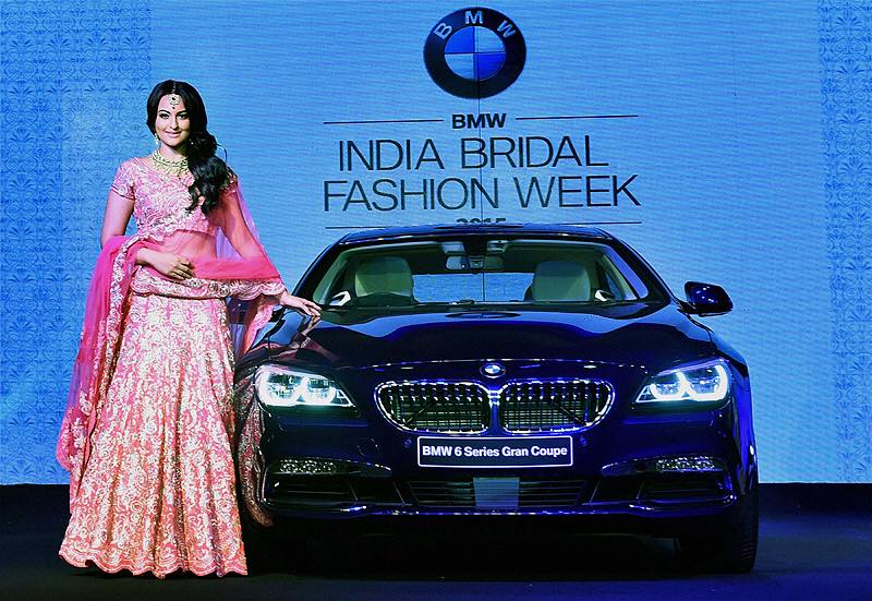 Sonaksji Sinha Launches BMW series 6 Gran Coupe