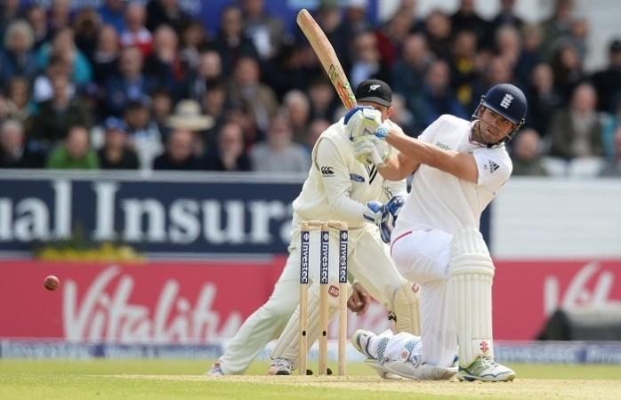 Alastair Cook scored 75 runs on Day 2 of the 2nd Test against New Zealand. Alastair Cook