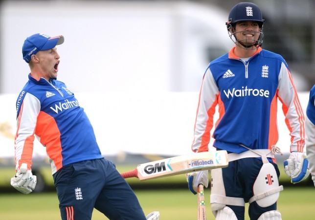 England still need 411 runs to win on the final day of the second Test match. Joe Root-Alastair Cook