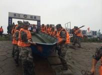 china-video-footage-records-rescue-of-senior-passenger-aboard-capsized-ship