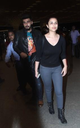 IIFA 2015: Bollywood Celebs Leave for Malaysia: Arjun Kapoor, Parineeti Chopra IIFA 2015: Bollywood Celebs Leave for Malaysia
