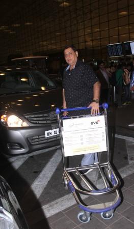 IIFA 2015: Bollywood Celebs Leaves for Malaysia: David Dhawan IIFA 2015: Bollywood Celebs Leaves for Malaysia