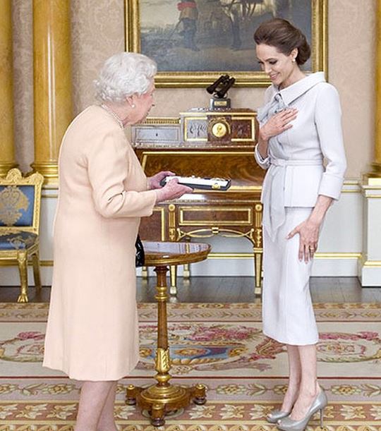 Angelina received an honorary damehood. She was recognised by Queen Elizabeth for her services to UK foreign policy and her campaign to end sexual violence in war zones. Angelina Jolie