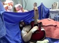 brazilian-guitarist-plays-beatles-yesterday-during-brain-surgery-in-viral-video