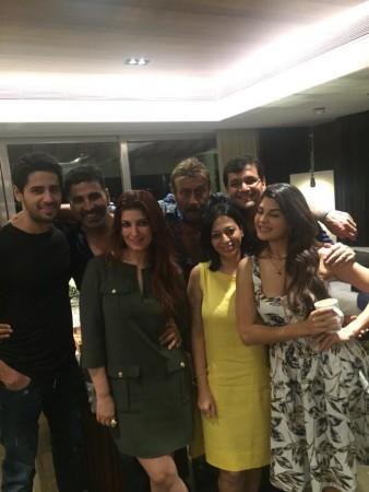 #BrothersTrailer: Karan Johar Hosts Trailer Launch Party; Sidharth Malhotra, Akshay Kumar and Others Attend #BrothersTrailer: Karan Johar Hosts Trailer Launch Party; Sidharth Malhotra, Akshay Kumar Attend