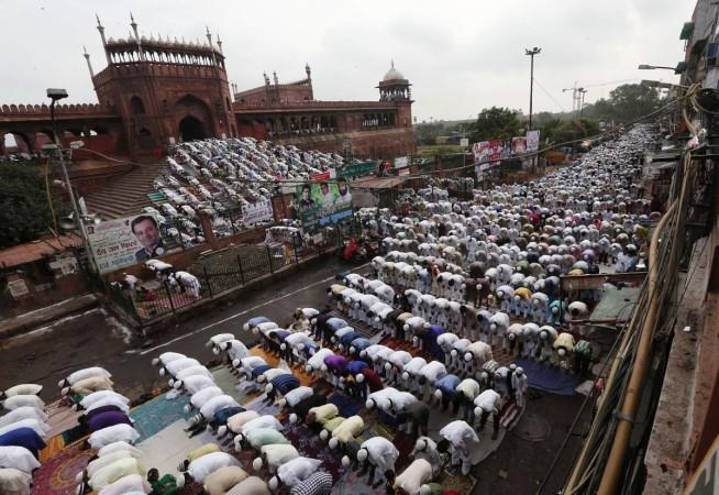 Eid Ul-Fitr 2015: Dates, Celebrations And Everything You Need To Know About The Festival