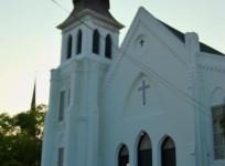 charleston-church-shooting-nine-people-killed-as-white-gunman-attacks-black-church