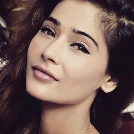 'Sasural Simar Ka' Actress Sara Khan Secretly Gets Married to Boyfriend Rishabh Tondon?