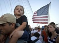 charleston-residents-create-human-chain-in-solidarity