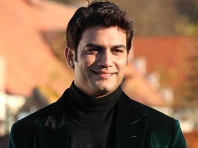 Sharad Kelkar Sharad Kelkar