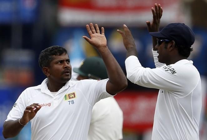 Angelo Mathews (R) was expecting more from Rangana Herath (L) and other spinners. Angelo Mathews