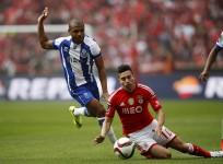 Yacine Brahimi FC Porto Nicolas Gaitan Benfica