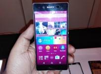 Sony Xperia Z3 Plus front view