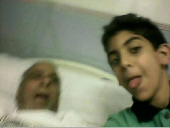 Saudi teen's selfie with grandfather's body goes viral Saudi teen's selfie with dead grandfather goes viral