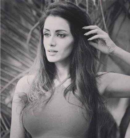 Smriti Khanna Smriti Khanna