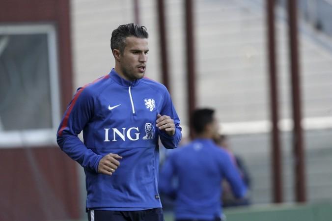 Pierre Van Hooijdonk believes Robin Van Persie should leave Manchester United this summer Robin Van Persie Netherlands