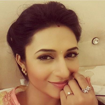 When Yeh Hai Mohabbatein Actress Divyanka Tripathi Aka Ishita Was Abused On Social Media Ibtimes India Discussion forum on the indian armed forces like the army, air force and navy. when yeh hai mohabbatein actress