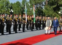 Ceremonial welcome of PM Narendra Modi on his arrival in Tashkent