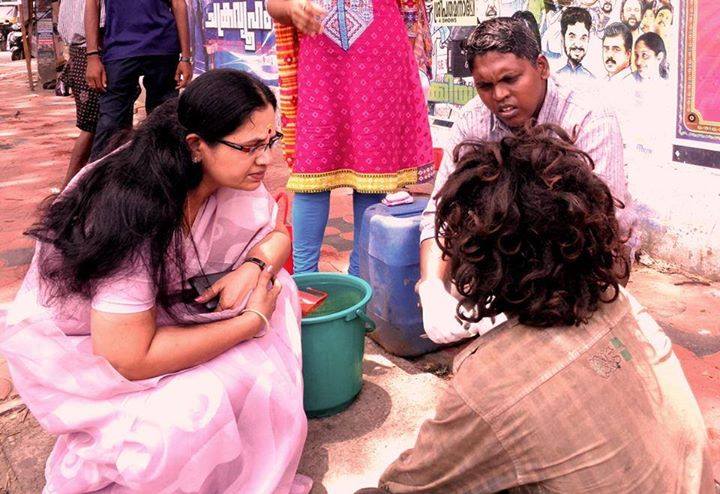 Bhagyalakshmi rescues mentally challenged person