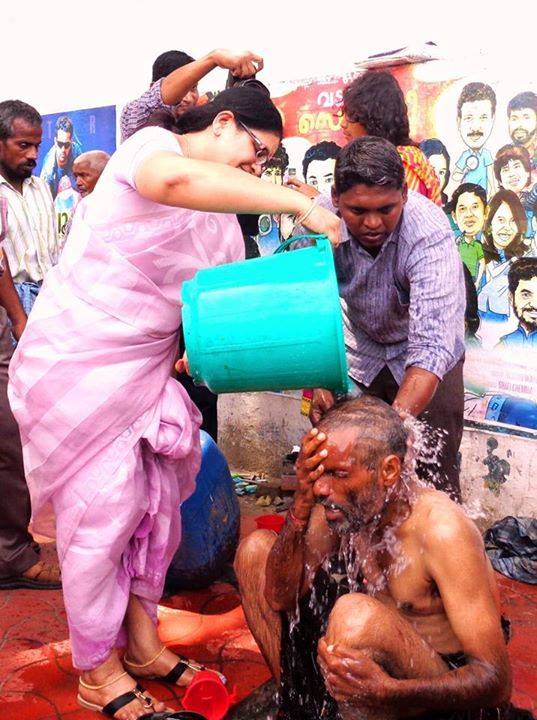 Bhagyalakshmi rescues mentally challenged person