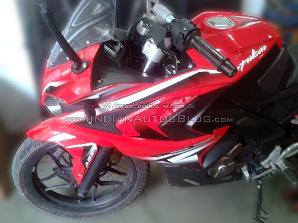 Bajaj Pulsar RS400