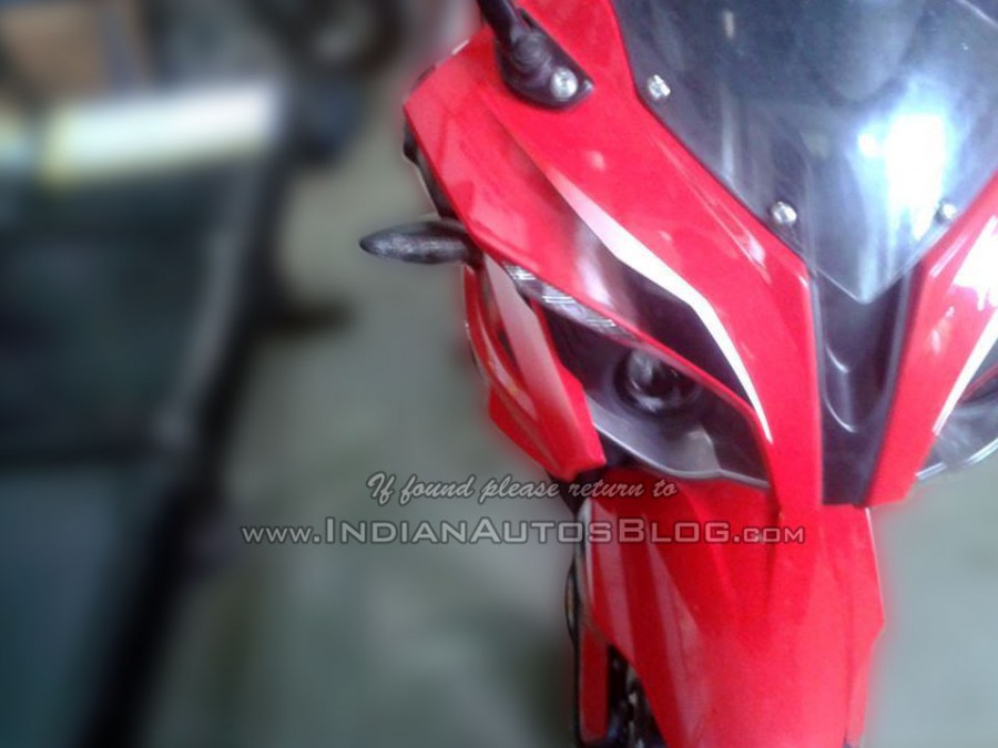 Bajaj Pulsar RS400