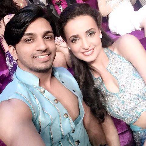 480px x 480px - Jhalak Dikhhla Jaa 8': Sanaya Irani is the Best; Fans Urge Viewers to Vote  for TV Actress - IBTimes India