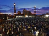 eid-al-fitr-2015-palestinians-in-gaza-and-west-bank-prepare-for-peaceful-end-to-ramadan