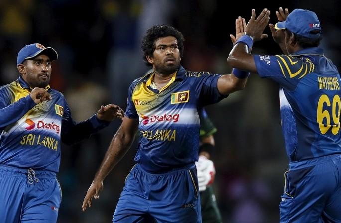 Lasith Malinga (Center) will be leading Sri Lanka in the two-match T20 series against Pakistan. Lasith Malinga