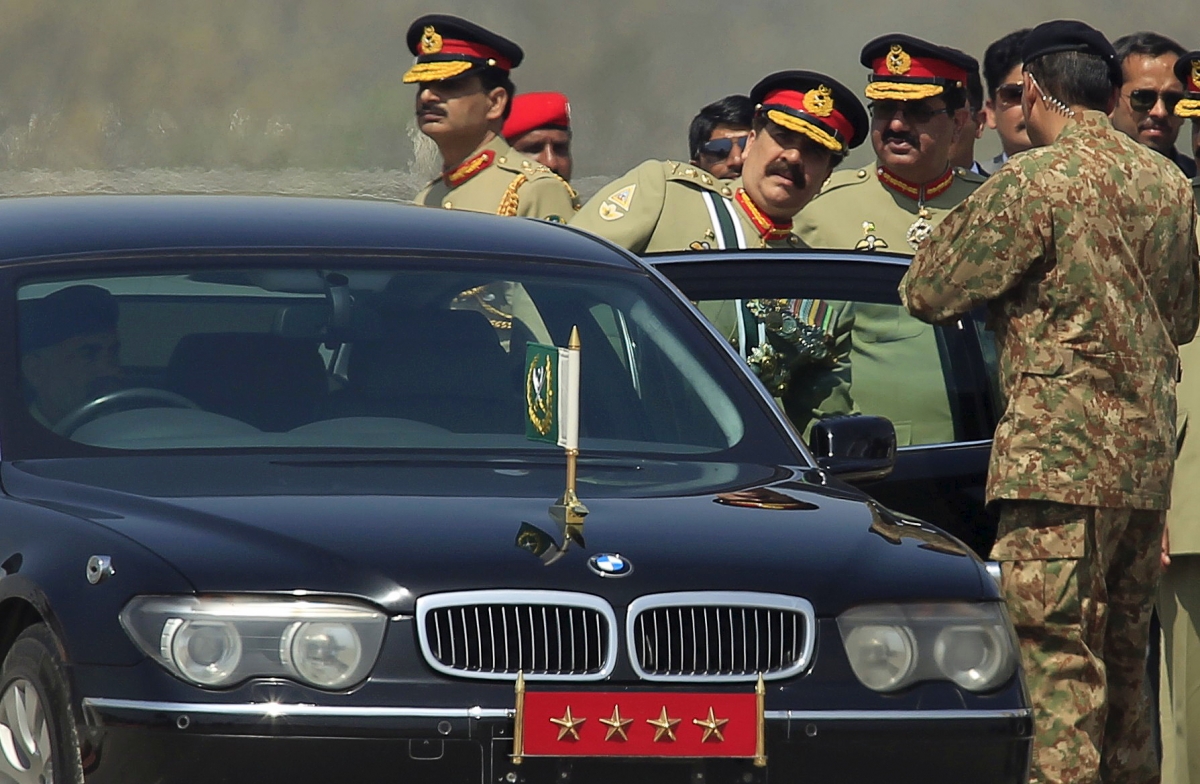 Pakistani Army Chief General Raheel Sharif Warns 'Enemy' India of ...