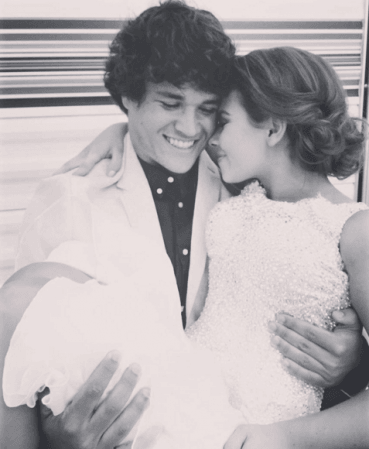 Bindi Irwin and Chandler Powell Bindi Irwin and Chandler Powell