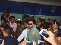 ranbir deepika train journey