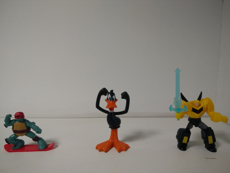 OnePlus X vs Obi Worldphone SF1