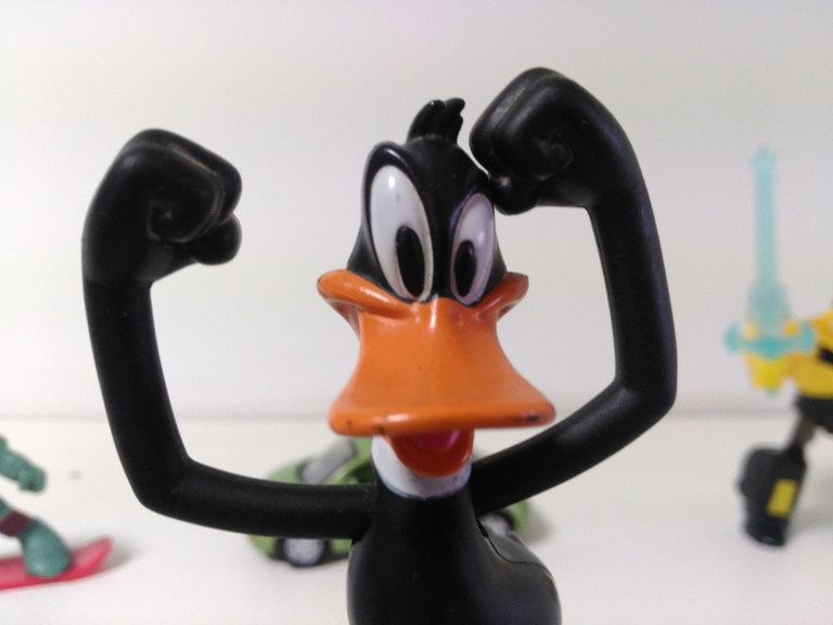 OnePlus X vs Obi Worldphone SF1