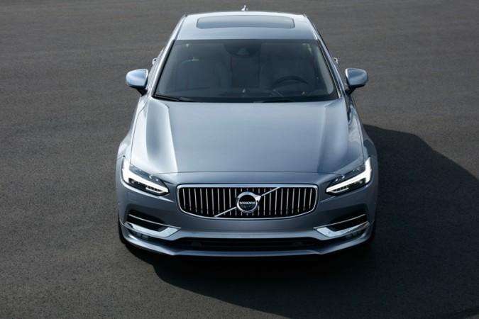 Volvo S90 sedan