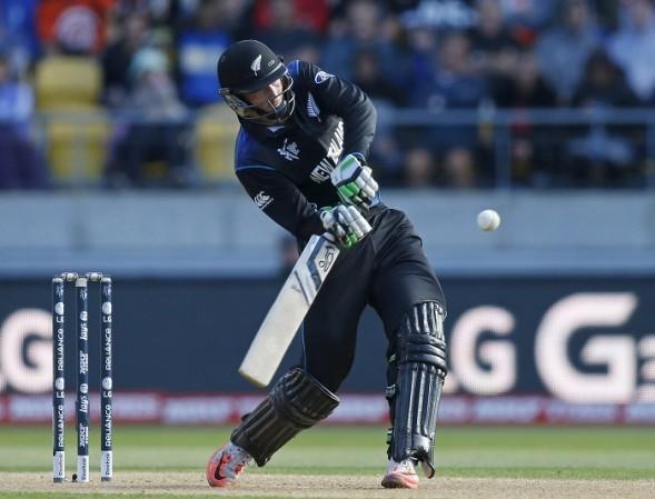 Martin Gutpill single-handedly crushed Sri Lanka in the 2nd ODI with a 30 ball 93. Martin Guptill