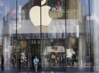 Apple hit by photo sharing scandal in Australia: Store employees sacked