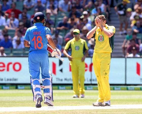 Virat Kohli vs James Faulkner