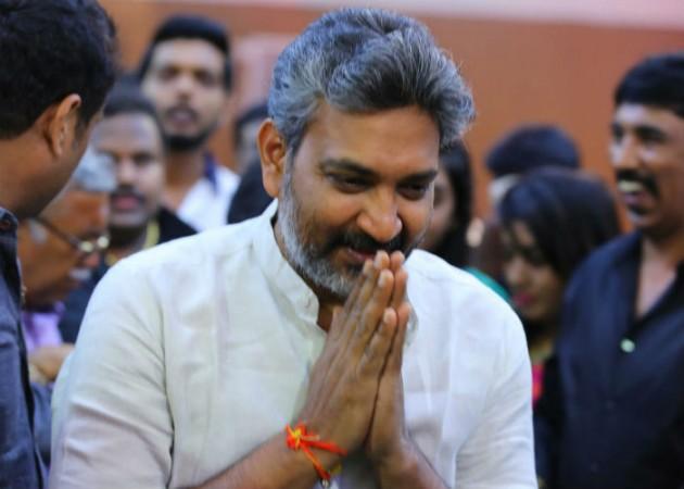 SS Rajamouli came to Bengaluru to wish Nirupama Shivaraj Kumar.