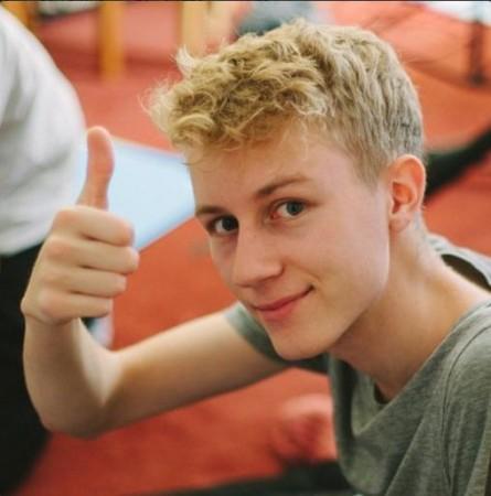 Charlie Lyne is forcing BBFC examiners to watch paint drying for 10 hours